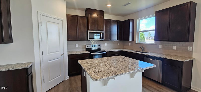 937 Emmer St, Rolesville, NC 27571
