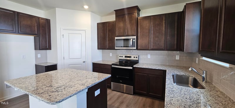 937 Emmer St, Rolesville, NC 27571
