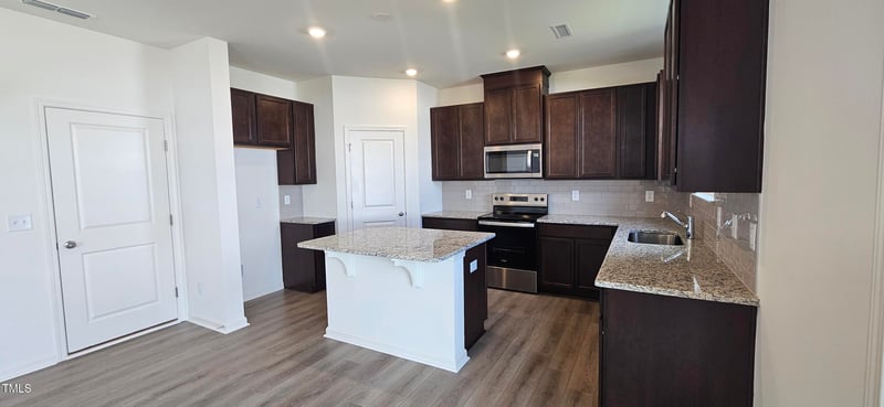 937 Emmer St, Rolesville, NC 27571