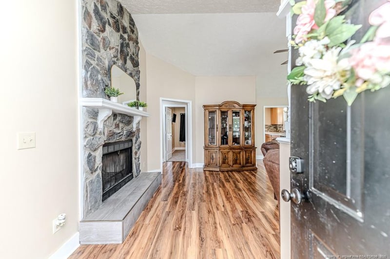 937 Glen Reilly Dr, Fayetteville, NC 28314