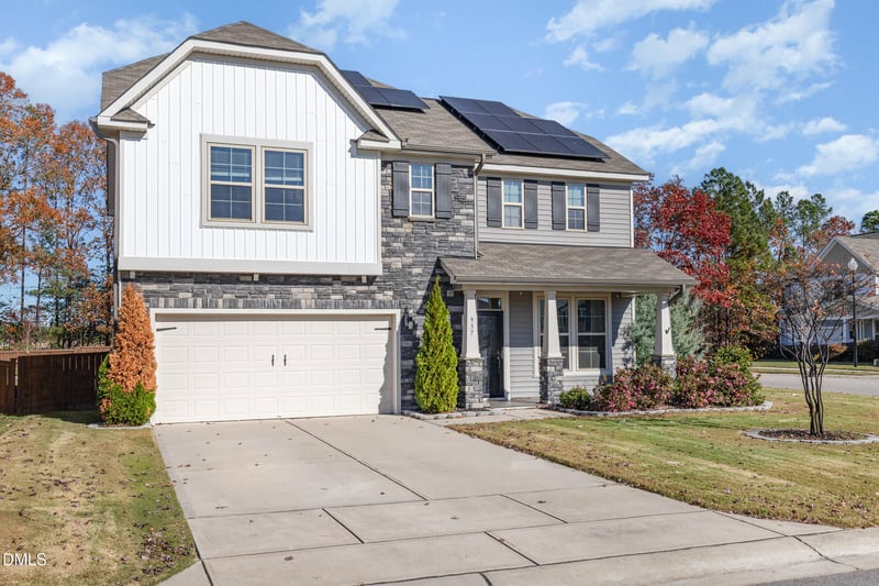 937 Golden Plum Ln, Zebulon, NC 27597