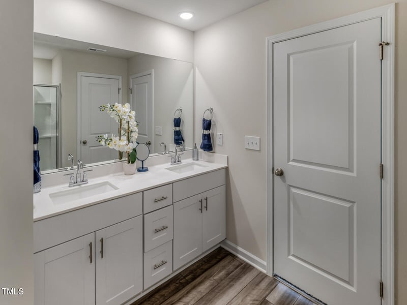 937 Grand Mesa Dr, Garner, NC 27529