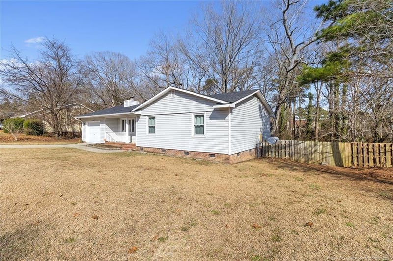 937 Kennesaw Dr, Fayetteville, NC 28314