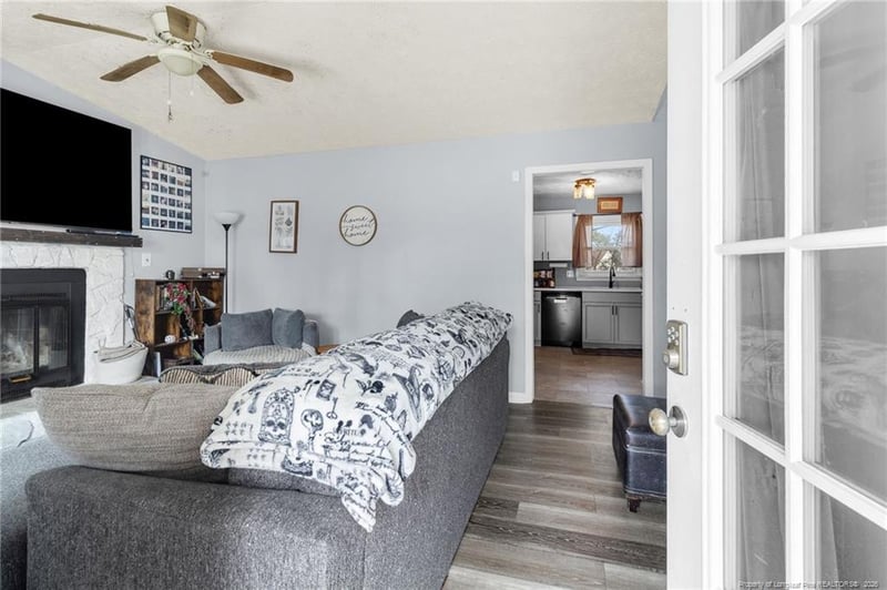 937 Kennesaw Dr, Fayetteville, NC 28314