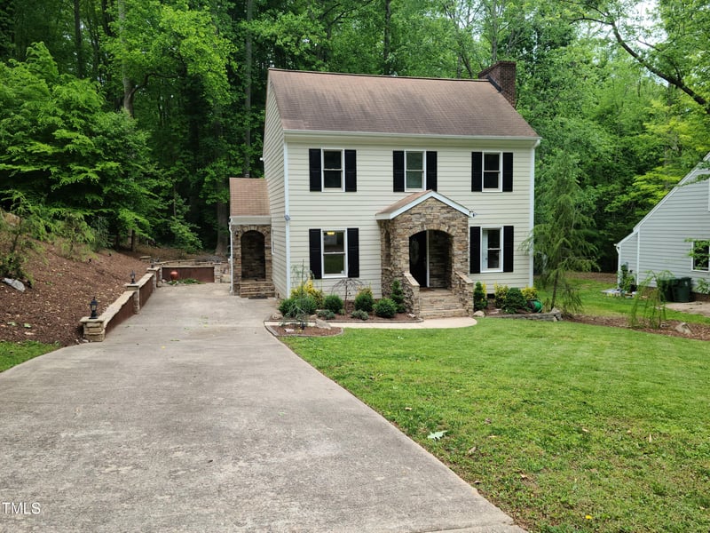 938 Ivy Ln, Cary, NC 27511