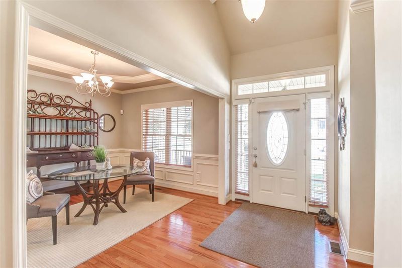 938 Lukestone Dr, Fuquay Varina, NC 27526