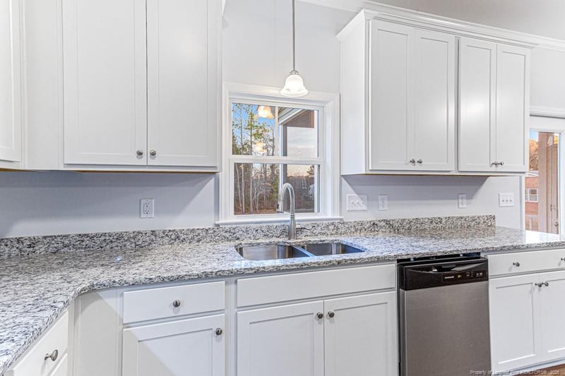 9380 Nc 27 , Lillington, NC 27546