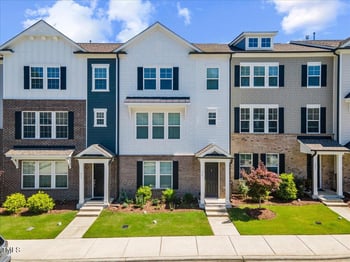 939 Haybeck Ln, Apex, NC 27523