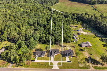 9398 Nc 27 , Lillington, NC 27546