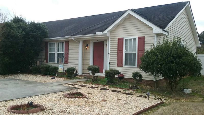 93B Anna St, Lillington, NC 27546