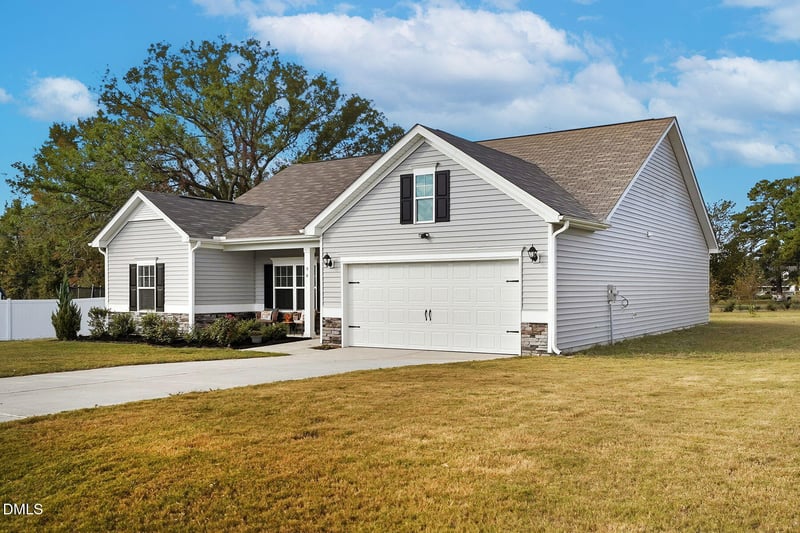 94 Bonnie Girl Ct, Lillington, NC 27546