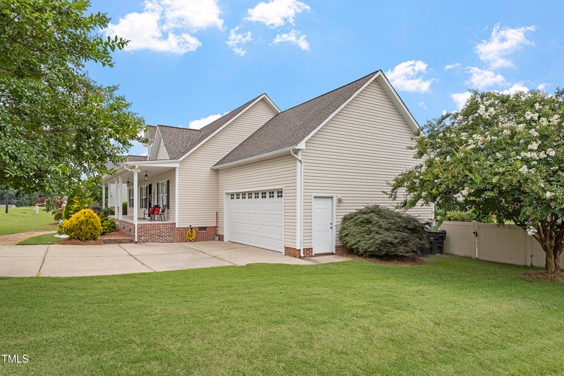 94 Bridle Dr, Angier, NC 27501