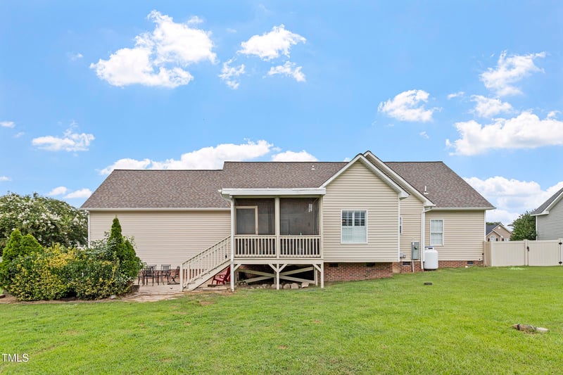 94 Bridle Dr, Angier, NC 27501