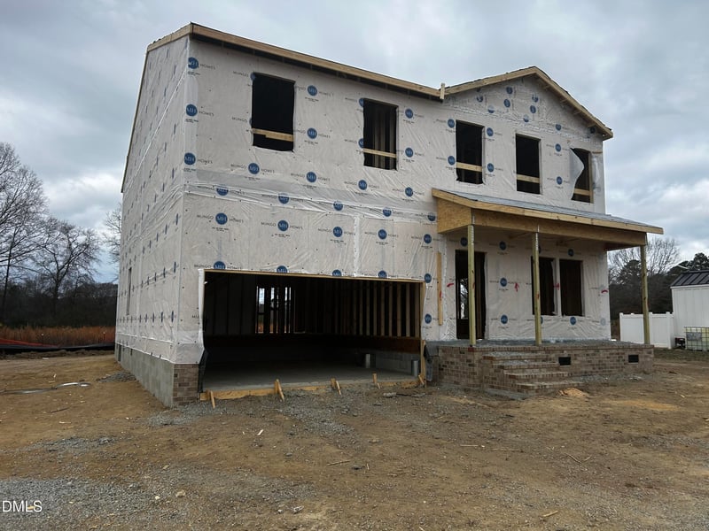 94 Harriette Ct, Lillington, NC 27546