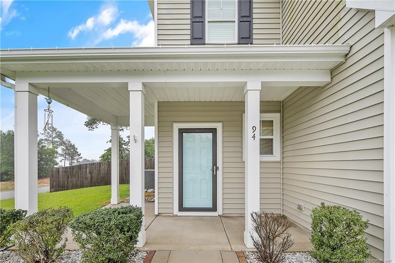 94 Heatherwood Dr, Lillington, NC 27546