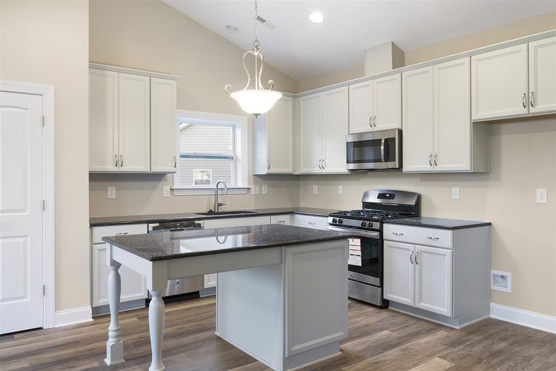 94 Jonalker Ct, Clayton, NC 27520