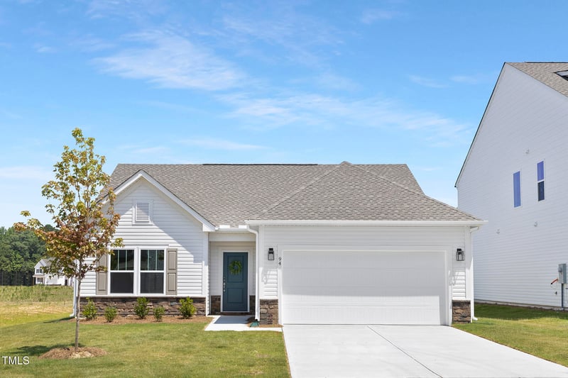 94 Mable Ct #16, Lillington, NC 27546