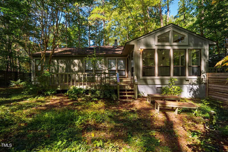 94 Meadow Rd, Pittsboro, NC 27312