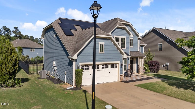 94 Pearsall Farm Ln, Clayton, NC 27527