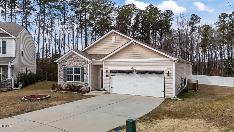 94 Purple Tc, Clayton, NC 27527