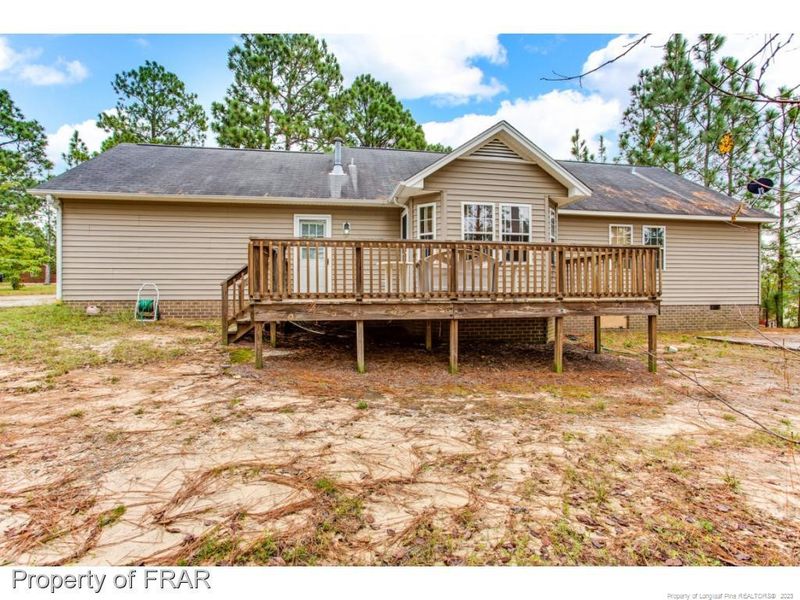 94 Sandpiper Dr, Sanford, NC 27332