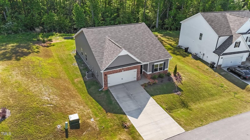 94 Shooting Star Ln, Clayton, NC 27520