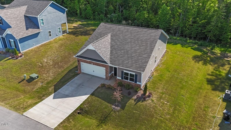 94 Shooting Star Ln, Clayton, NC 27520