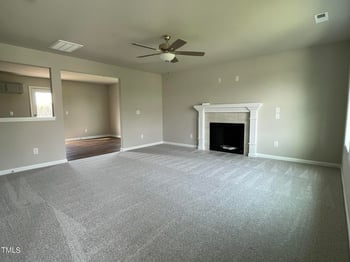 94 Starry Sky Dr, Benson, NC 27504