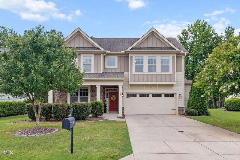 94 Wilders Woods Grove Ln, Clayton, NC 27527