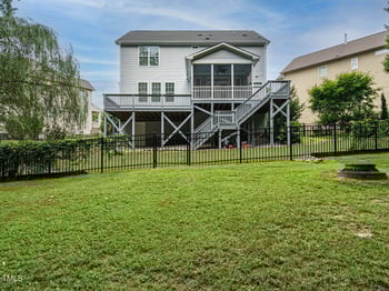 94 Woods Manor Ln, Clayton, NC 27527