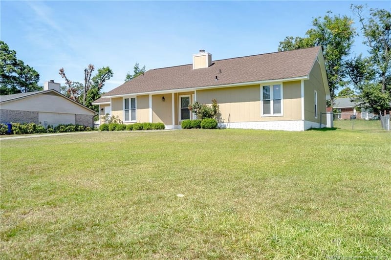 940 Brookridge Dr, Fayetteville, NC 28314