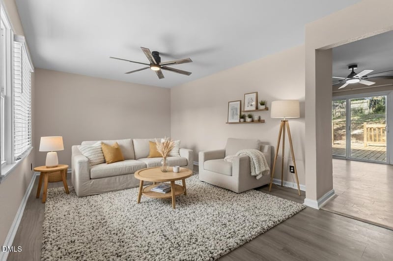 940 Carnegie Dr, Fayetteville, NC 28311