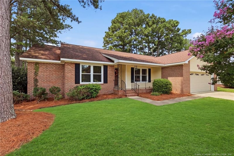 940 Flintwood Rd, Fayetteville, NC 28314