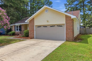 940 Flintwood Rd, Fayetteville, NC 28314
