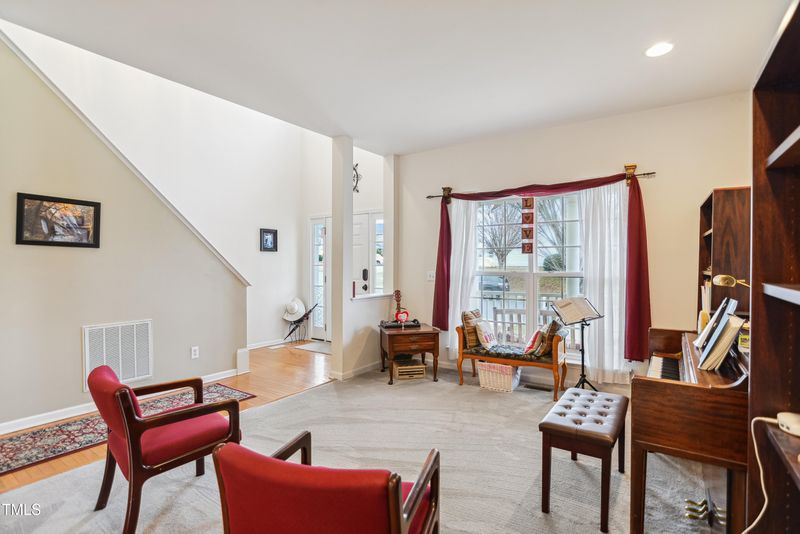 940 Fulworth Ave, Wake Forest, NC 27587
