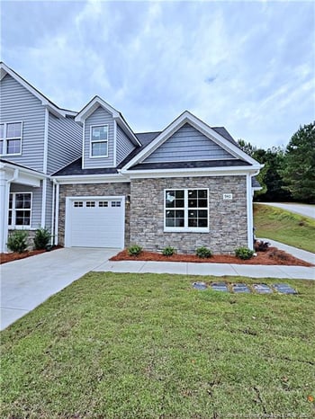 940 Kensington Park Rd, Fayetteville, NC 28311