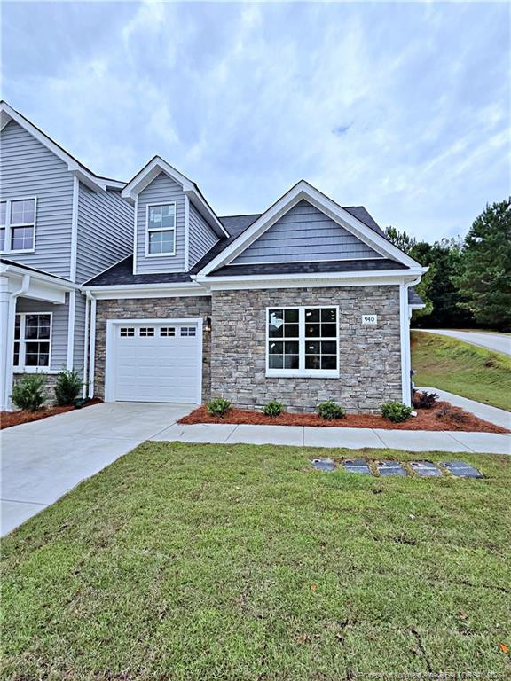 940 Kensington Park Rd, Fayetteville, NC 28311