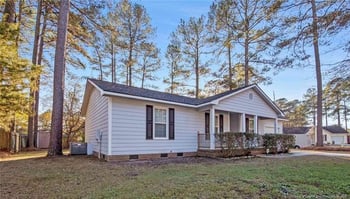 9400 Gooden Dr, Fayetteville, NC 28314