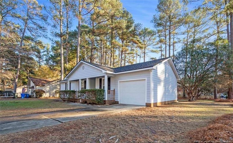 9400 Gooden Dr, Fayetteville, NC 28314