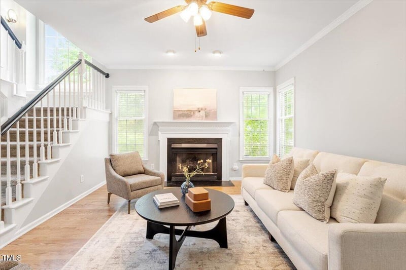 9400 Leslieshire Dr, Raleigh, NC 27615