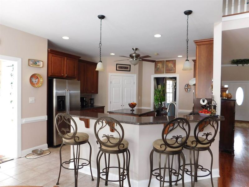 9400 N Manor Dr, Zebulon, NC 27597