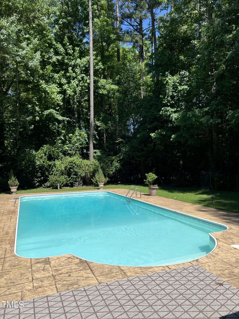 9401 Koupela Dr, Raleigh, NC 27615