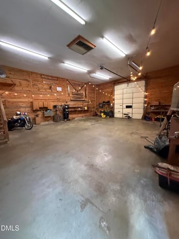 9402 Nc 87 , Pittsboro, NC 27312