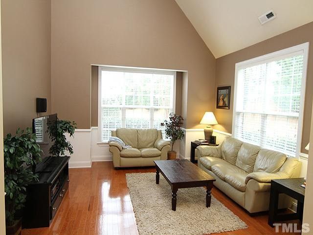 9403 Harvest Acres Ct, Raleigh, NC 27617