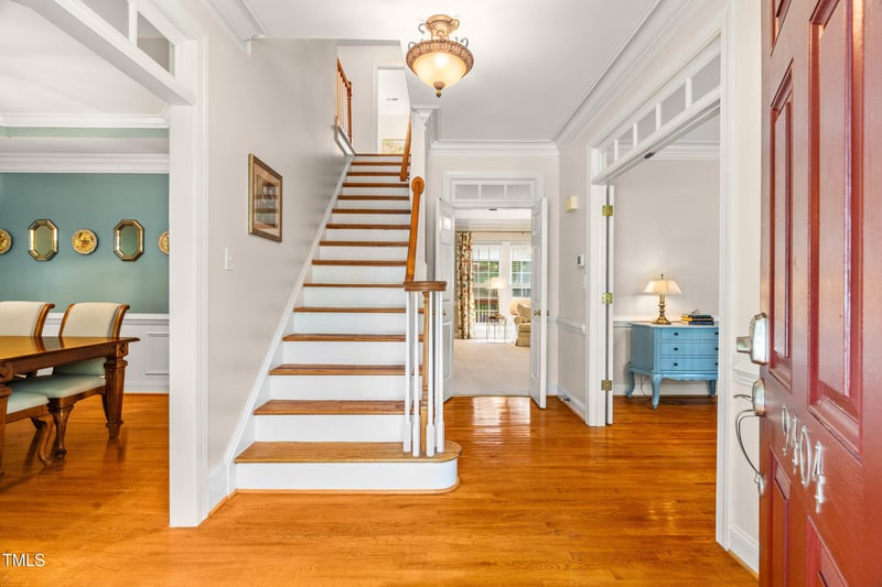 9404 Floral Ridge Ct, Raleigh, NC 27613