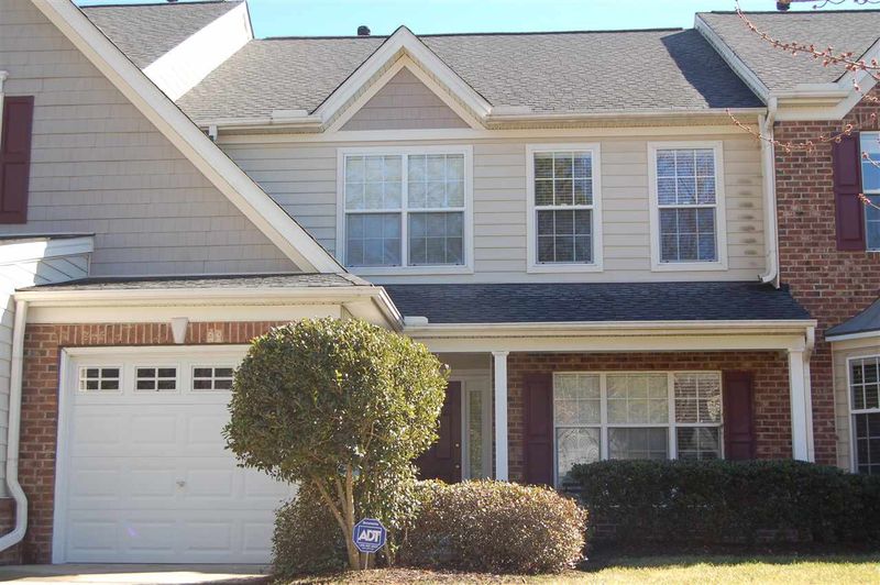 9405 Chasemill Ct, Raleigh, NC 27617