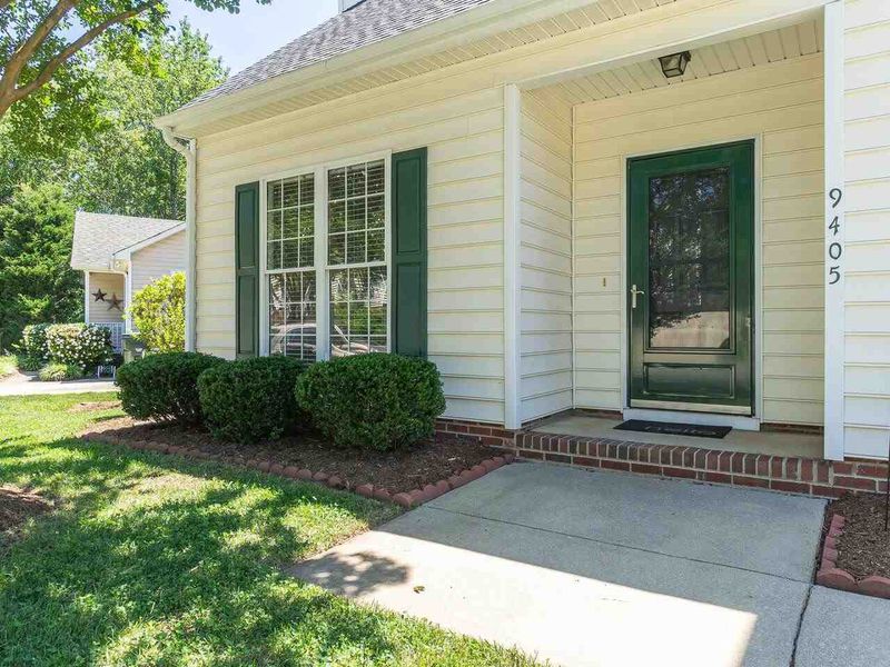 9405 Dawnshire Rd, Raleigh, NC 27615