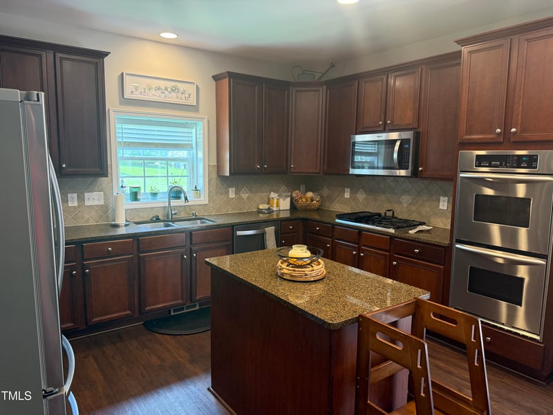9405 Philbeck Ln, Wake Forest, NC 27587