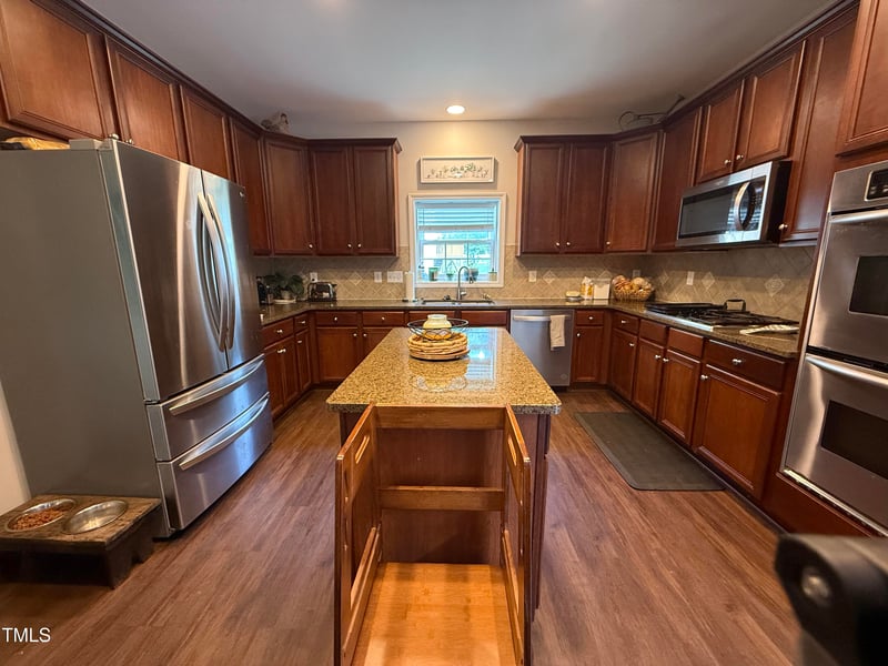 9405 Philbeck Ln, Wake Forest, NC 27587