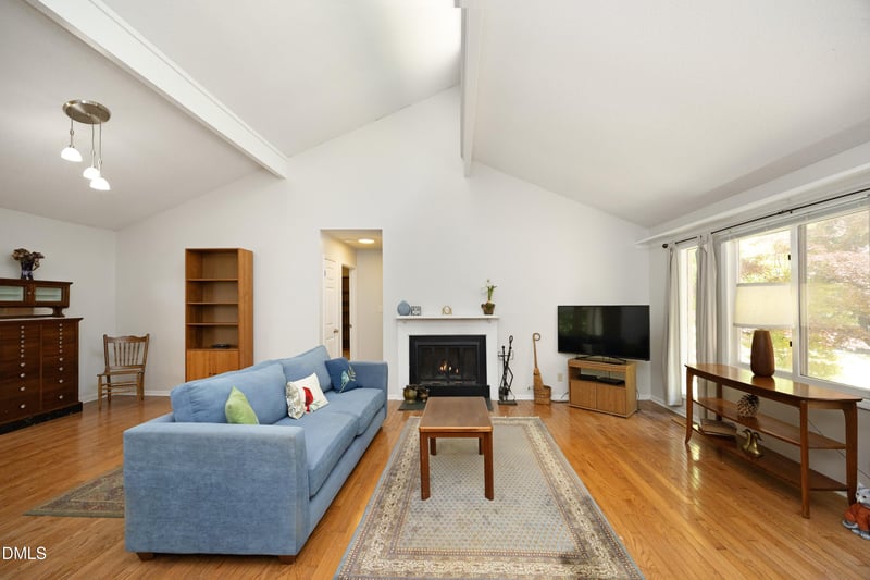 9407 Coachway , Chapel Hill, NC 27516